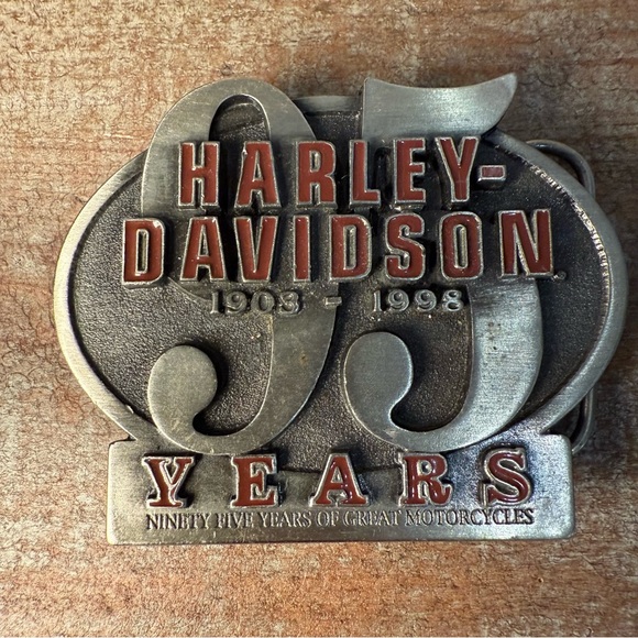 Harley-Davidson 95th Anniversary Silver and Red Buckle